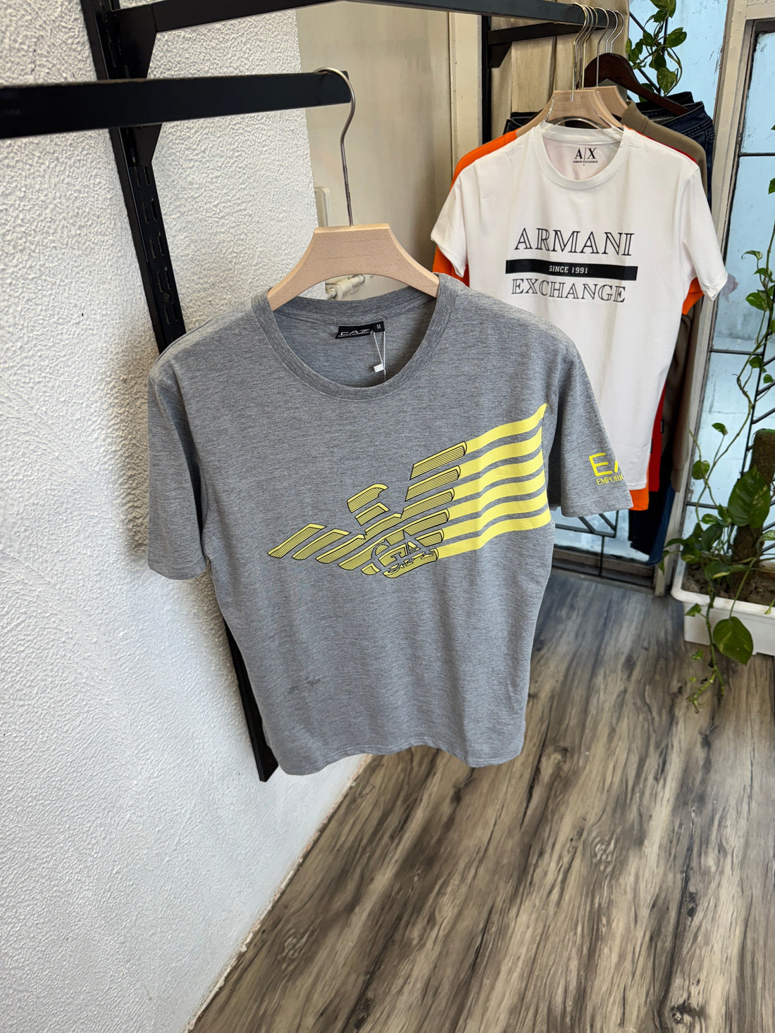 Premium Quality Fit Round Neck T-Shirt – Size 42