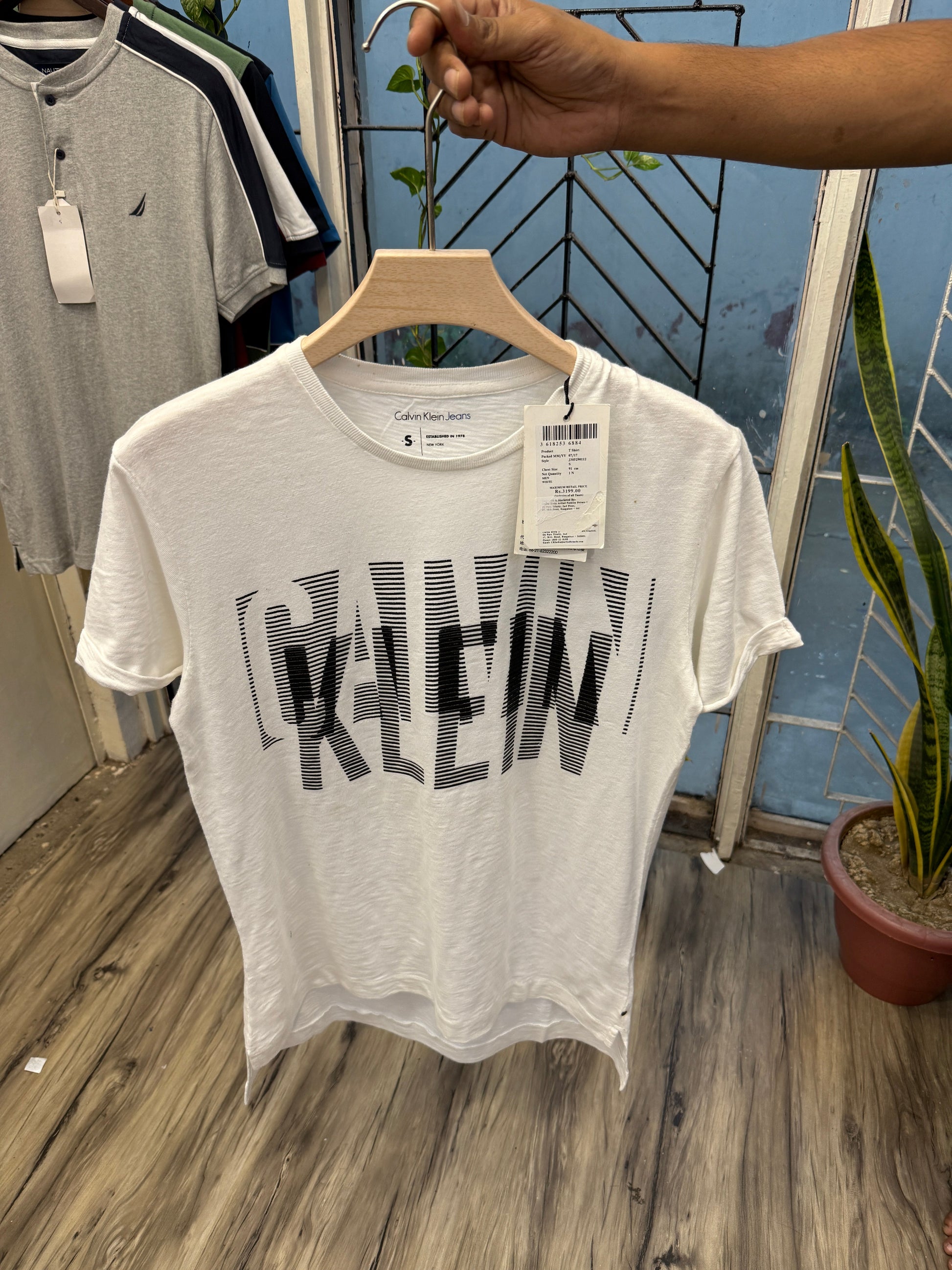 Premium Round Neck T-Shirt Size 40 – Design 61