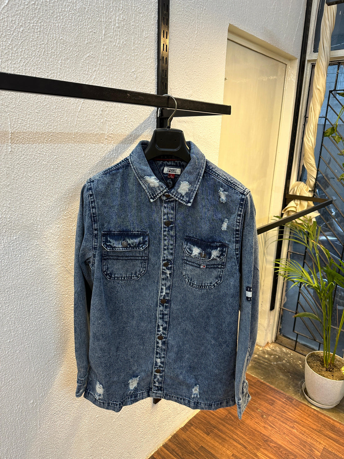 Premium Denim Jacket – Heavy Fabric & Timeless Design