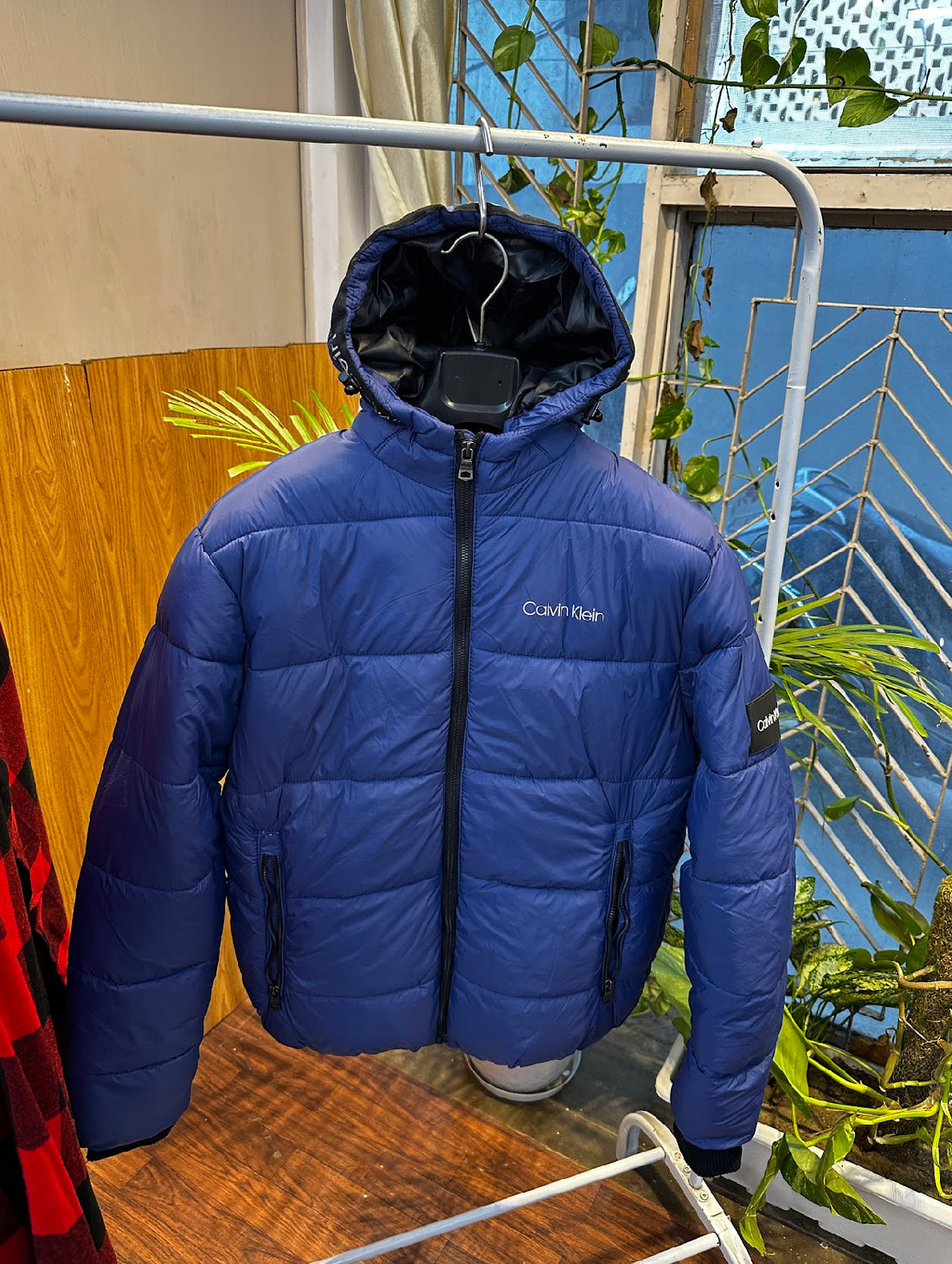 Premium Puffer Jacket with Sleek Modern Design