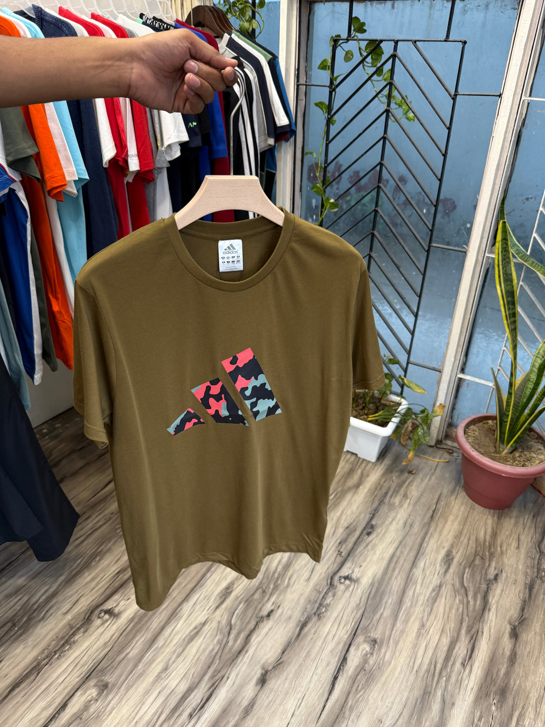 Premium Quality Fit Round Neck T-Shirt – Size 42