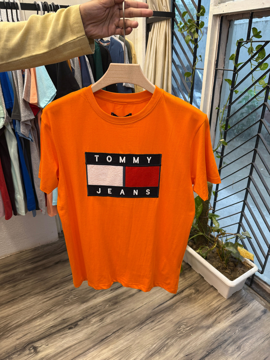 Premium Quality Fit Round Neck T-Shirt – Size 42