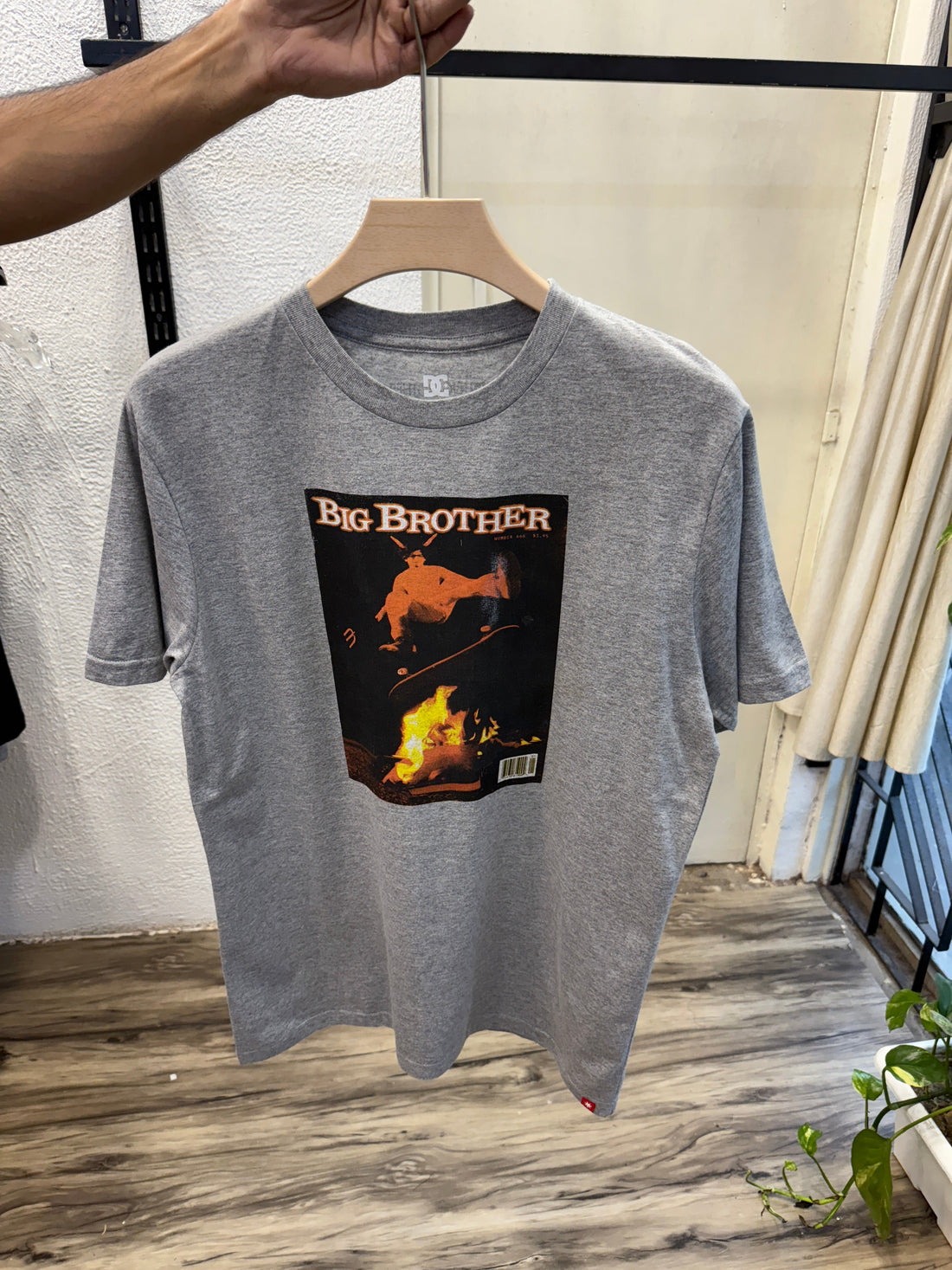 Premium Quality Fit Round Neck T-Shirt – Size 42