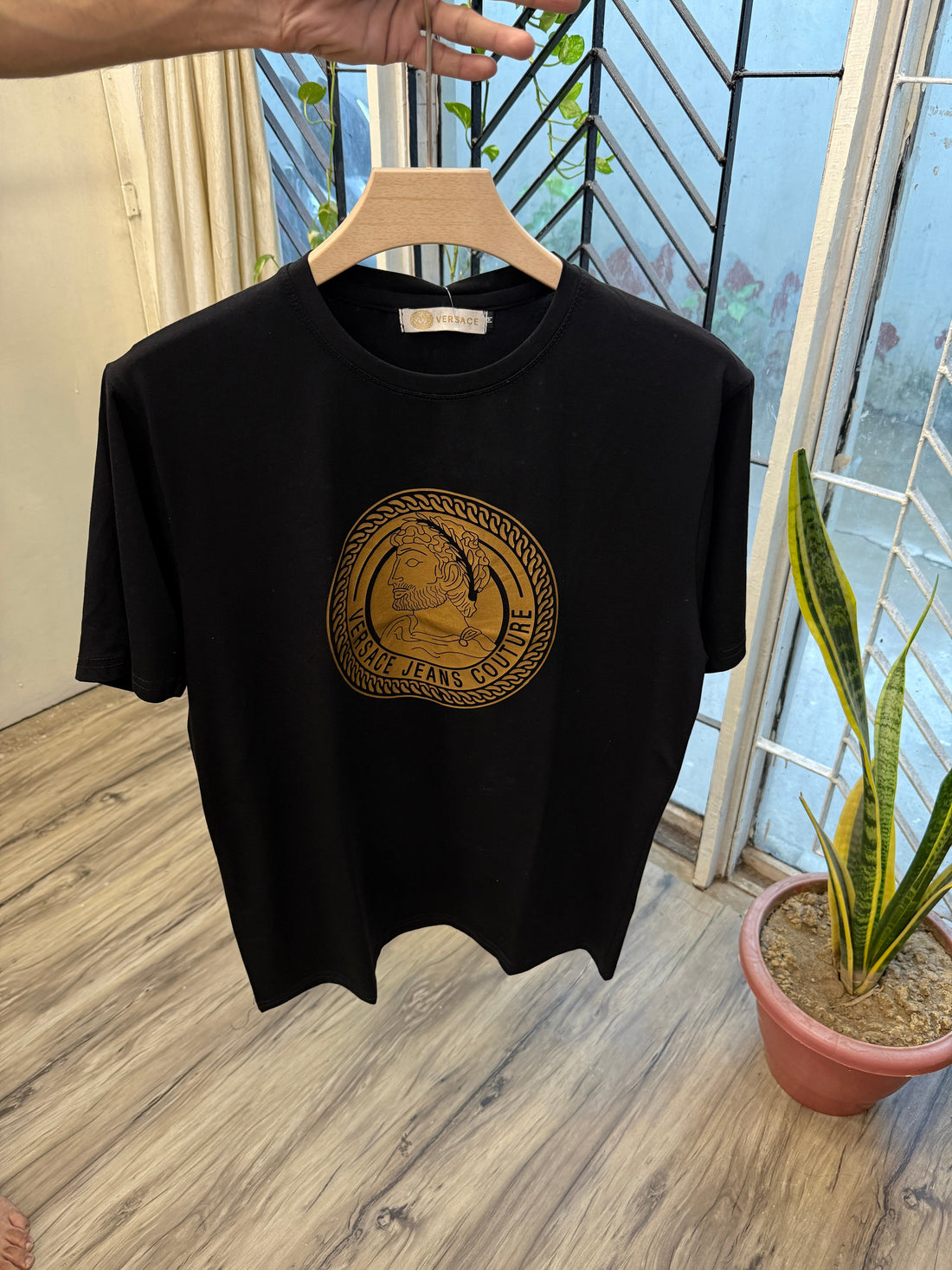 Premium Quality Fit Round Neck T-Shirt – Size 42